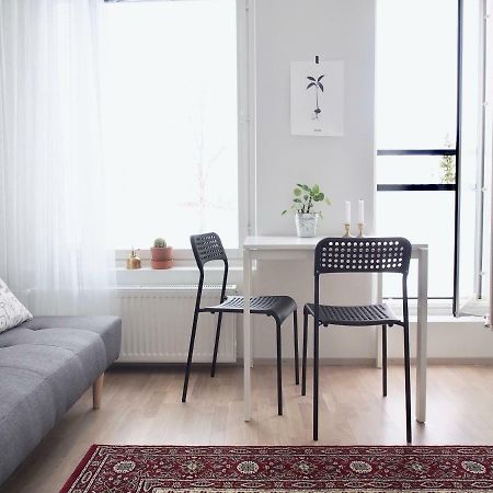 2Ndhomes Tampere "Lapintie" Apartment - Serene Apt Near Downtown At A Quiet Neighbourhood Extérieur photo